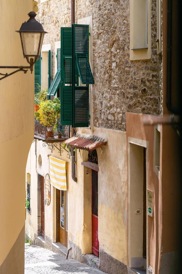 La Casa Di Aneti Dolceacqua Exterior foto