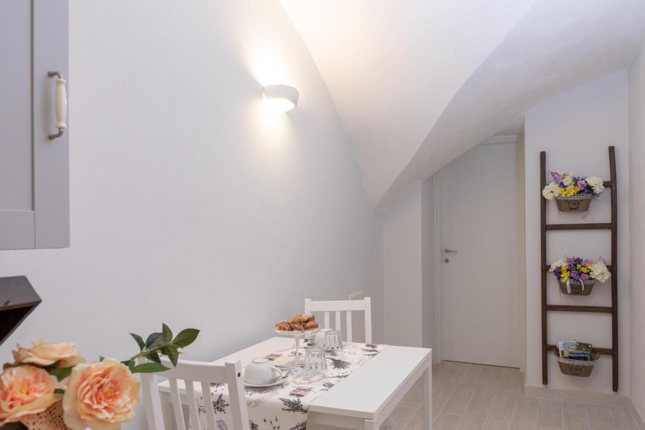 La Casa Di Aneti Dolceacqua Exterior foto