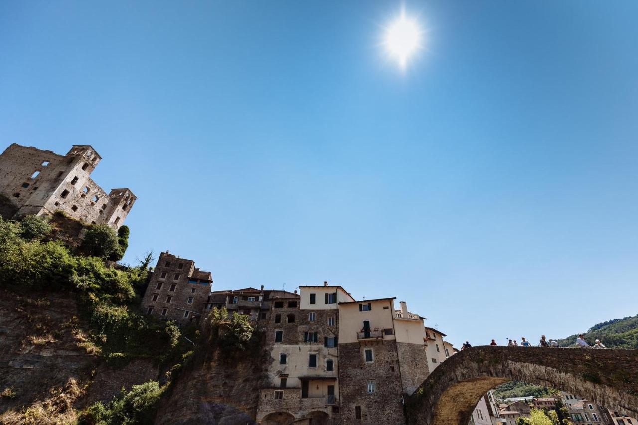 La Casa Di Aneti Dolceacqua Exterior foto